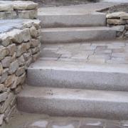 Escalier bloc marche granit